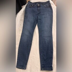 INC Blue Denim  skinny curvy jean size 4